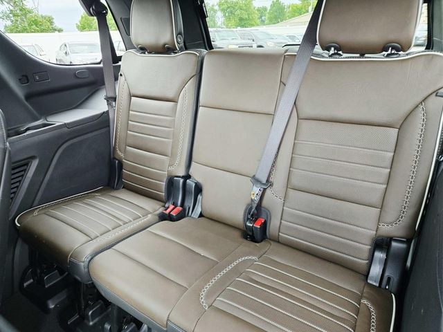 2025 GMC Yukon Denali Ultimate