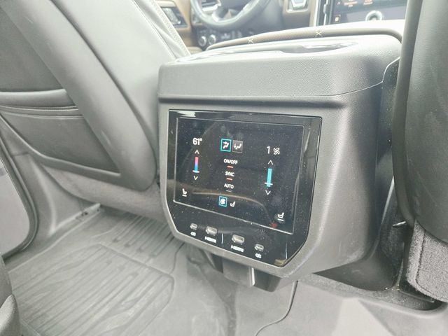 2025 GMC Yukon Denali Ultimate