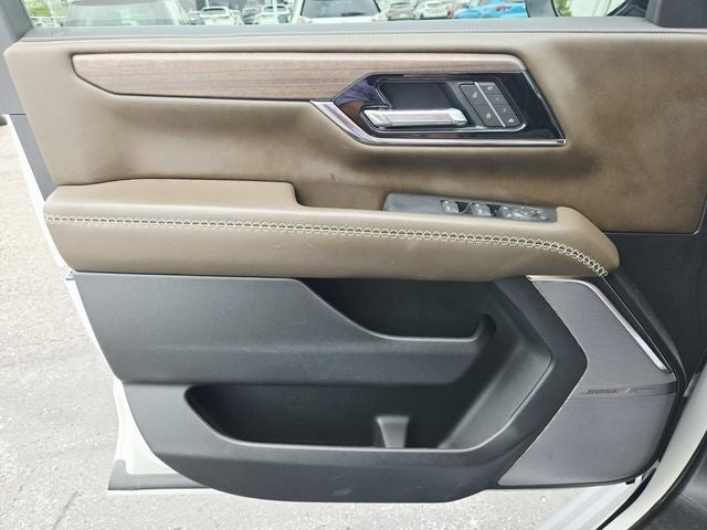 2025 GMC Yukon Denali Ultimate