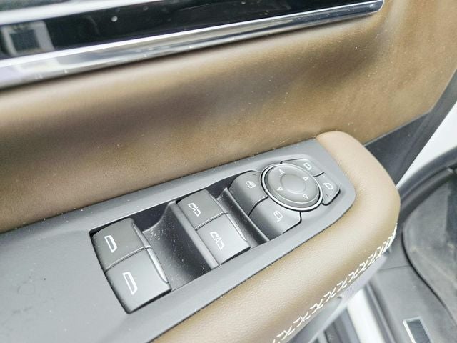 2025 GMC Yukon Denali Ultimate