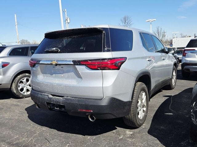 2022 Chevrolet Traverse LS