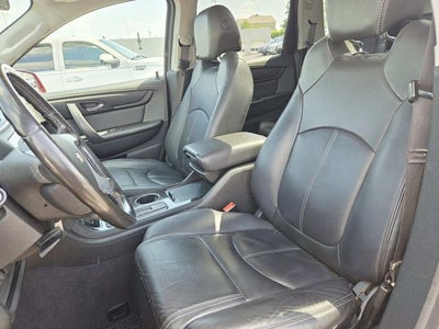 2017 Chevrolet Traverse 2LT 2LT