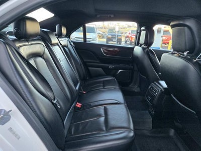 2018 Lincoln Continental Select