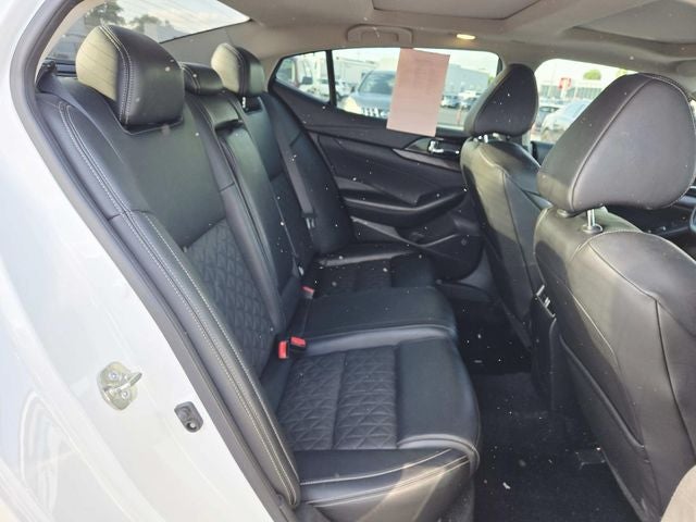 2017 Nissan Maxima Platinum
