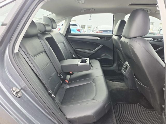 2014 Volkswagen Passat TDI SE