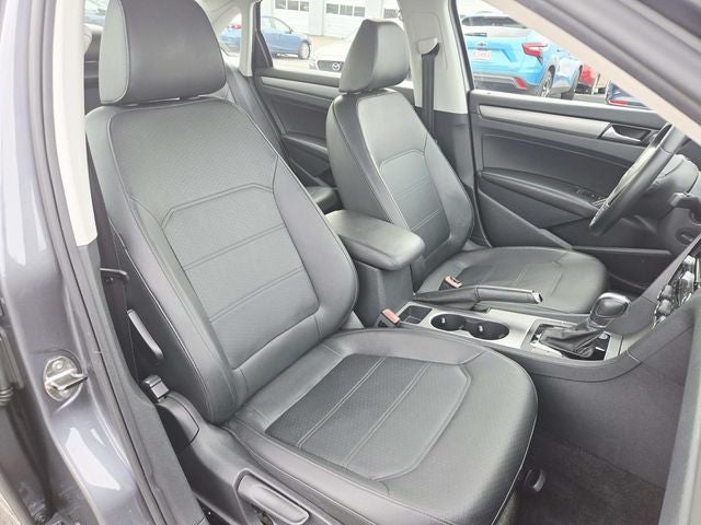 2014 Volkswagen Passat TDI SE