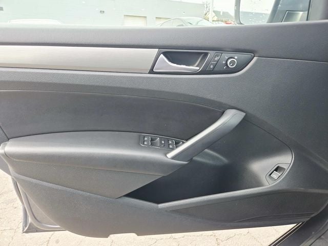 2014 Volkswagen Passat TDI SE