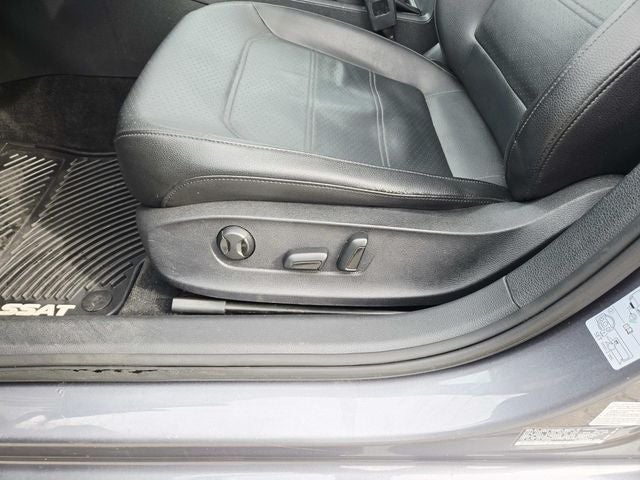 2014 Volkswagen Passat TDI SE