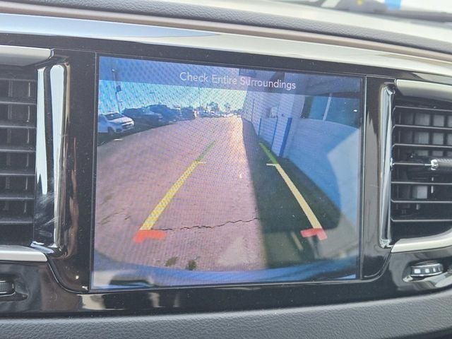 2017 Chrysler Pacifica Touring L