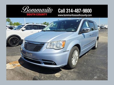 2016 Chrysler Town & Country Limited