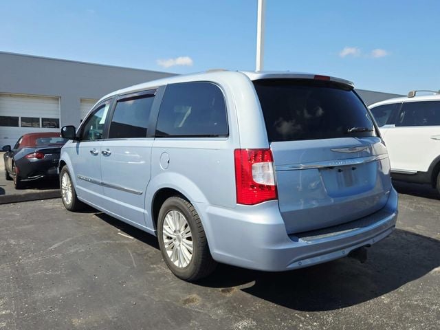 2016 Chrysler Town & Country Limited