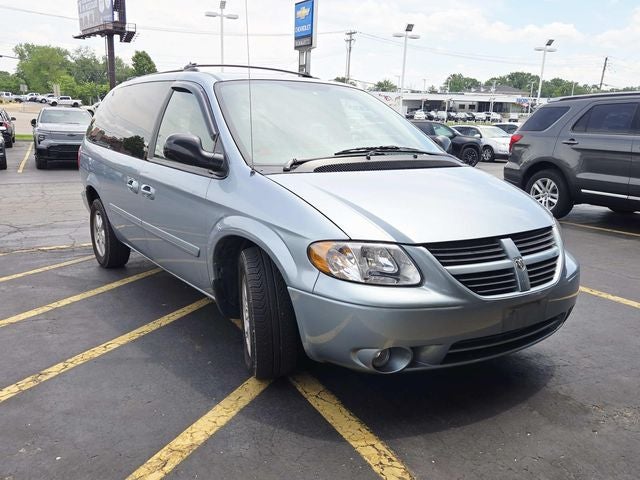 2005 Dodge Grand Caravan SXT