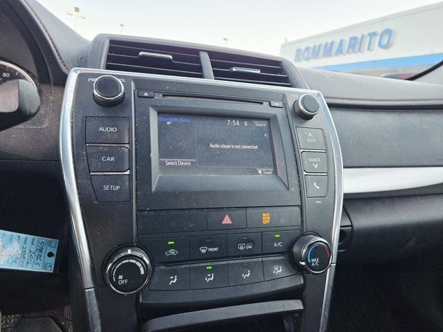 2016 Toyota Camry SE