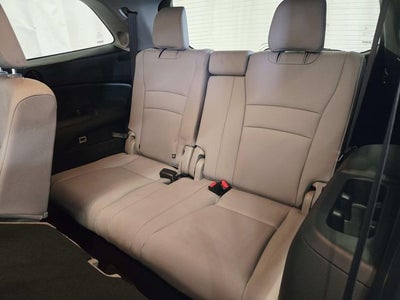 2022 Honda Pilot Touring 8 Passenger