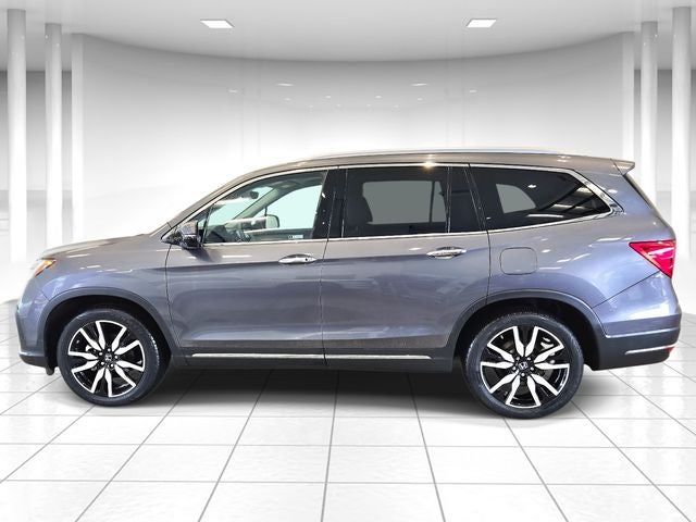 2022 Honda Pilot Touring 8 Passenger