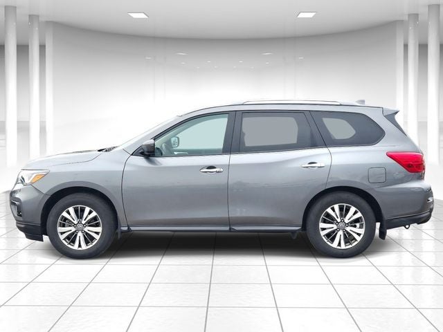 2020 Nissan Pathfinder S