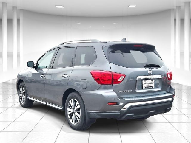 2020 Nissan Pathfinder S