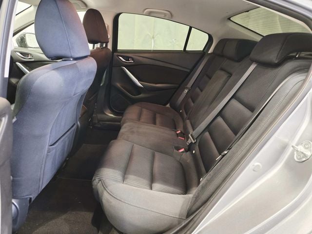 2015 Mazda Mazda6 i Sport