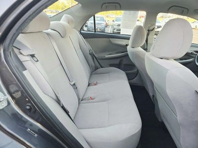 2011 Toyota Corolla LE
