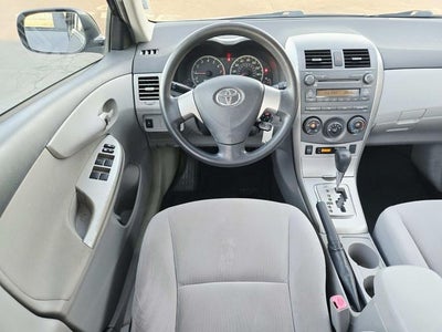 2011 Toyota Corolla LE