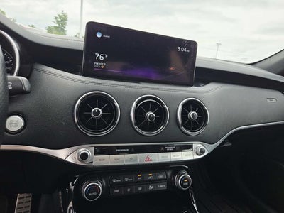 2022 Kia Stinger GT-Line
