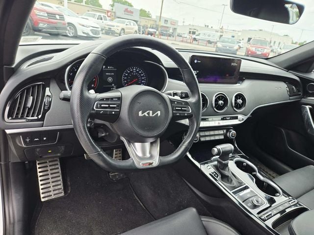 2022 Kia Stinger GT-Line