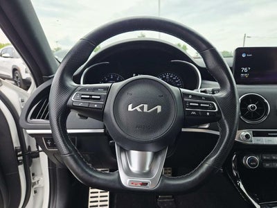 2022 Kia Stinger GT-Line