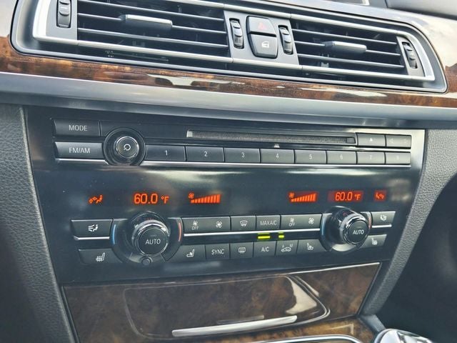 2015 BMW 7 Series 750i