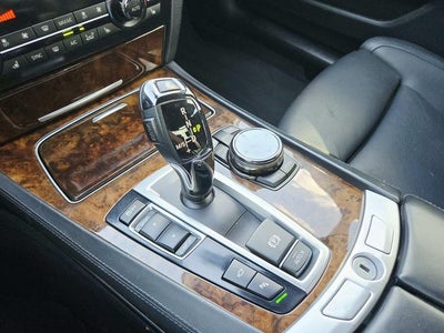 2015 BMW 7 Series 750i