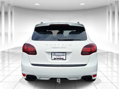 2014 Porsche Cayenne GTS