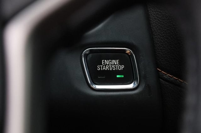 2022 GMC Acadia AT4