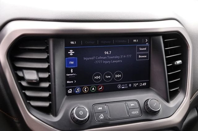 2022 GMC Acadia AT4