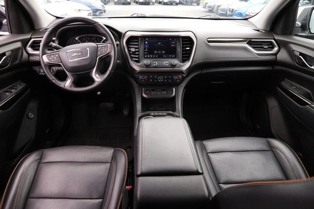 2022 GMC Acadia AT4