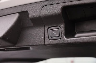 2022 GMC Acadia AT4