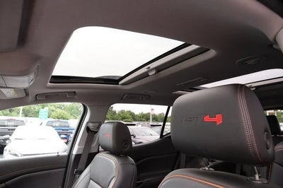 2022 GMC Acadia AT4