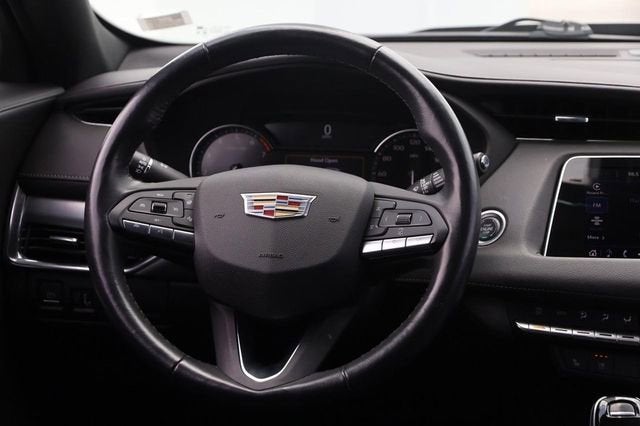 2023 Cadillac XT4 AWD Premium Luxury