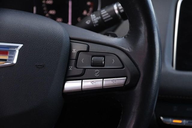 2023 Cadillac XT4 AWD Premium Luxury