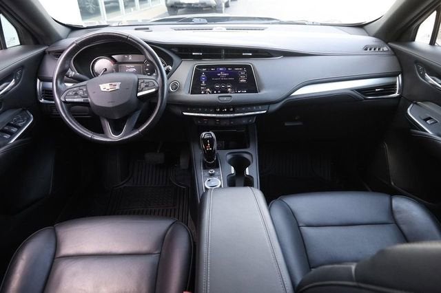2023 Cadillac XT4 AWD Premium Luxury