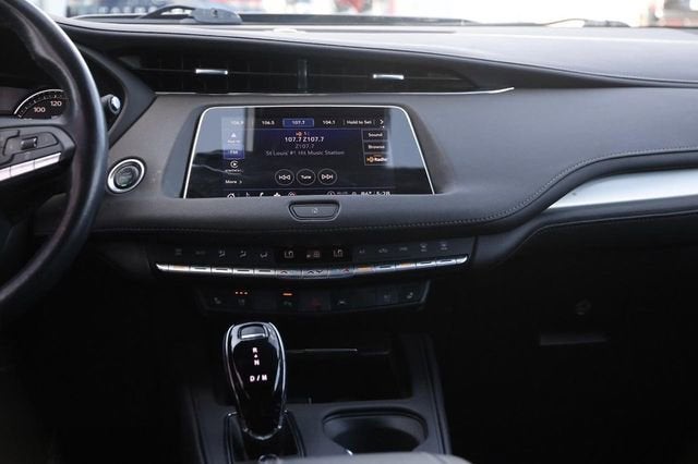 2023 Cadillac XT4 AWD Premium Luxury