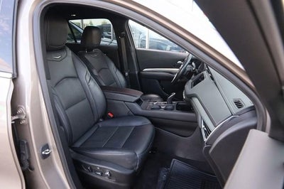 2023 Cadillac XT4 AWD Premium Luxury
