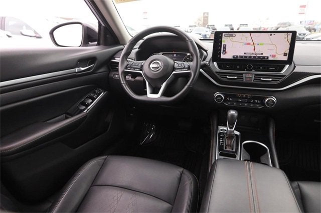 2024 Nissan Altima 2.0 SR