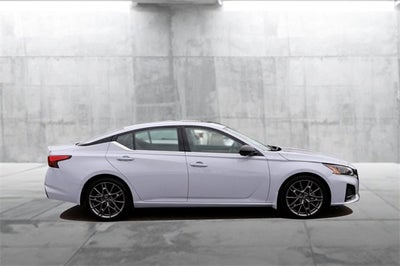 2024 Nissan Altima 2.0 SR