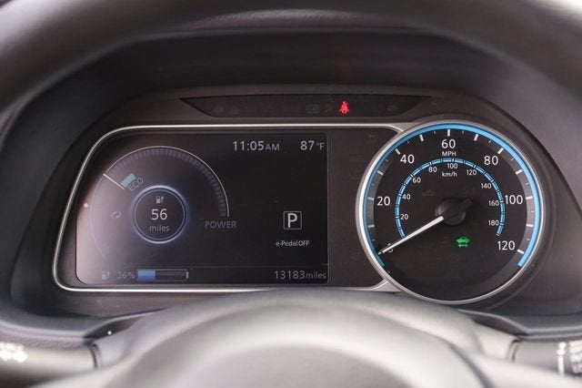 2025 Nissan LEAF S