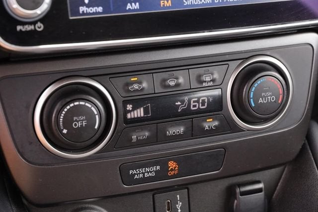 2025 Nissan LEAF S