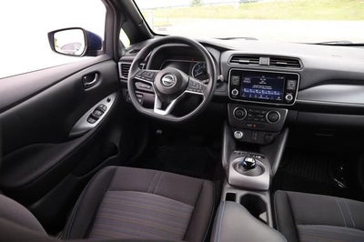 2025 Nissan LEAF S