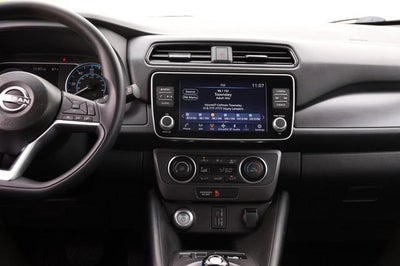 2025 Nissan LEAF S