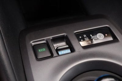 2025 Nissan LEAF S