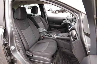 2025 Nissan LEAF S