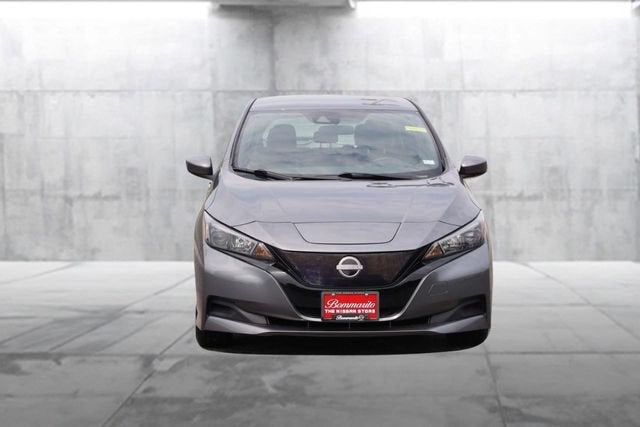2025 Nissan LEAF S