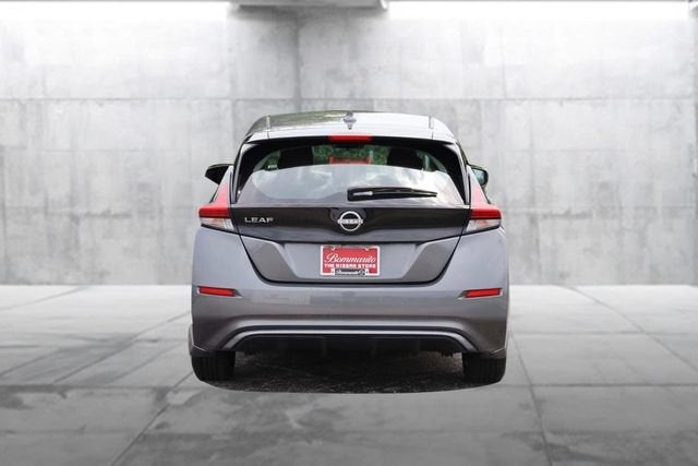 2025 Nissan LEAF S